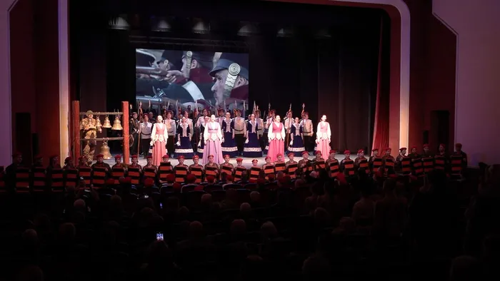 Театр_18 02 2026.00_08_06_45.Still005