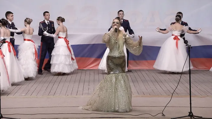 1.01_20_25_02.Still034